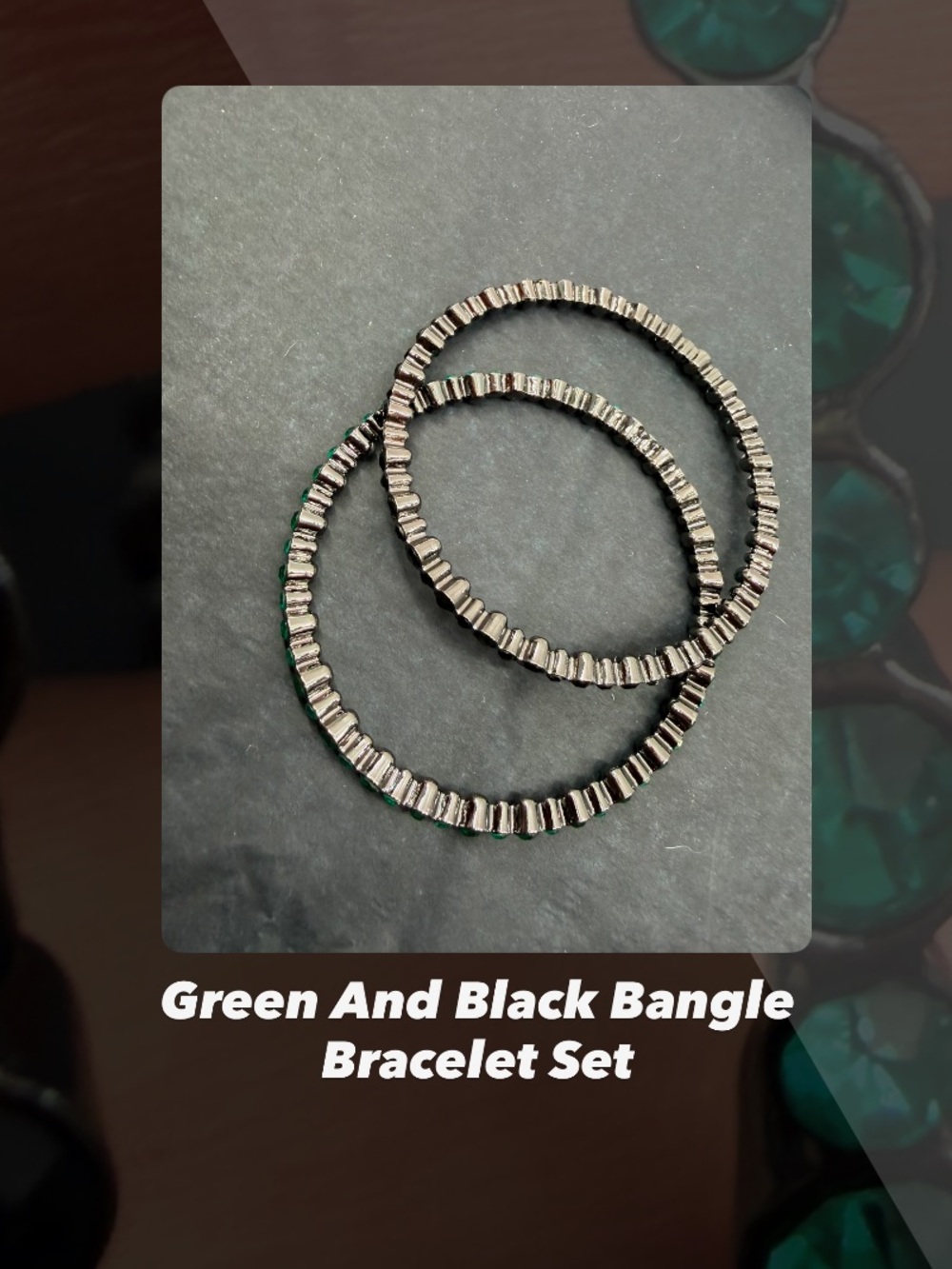 EUC Green And Black Bangle Bracelet Set